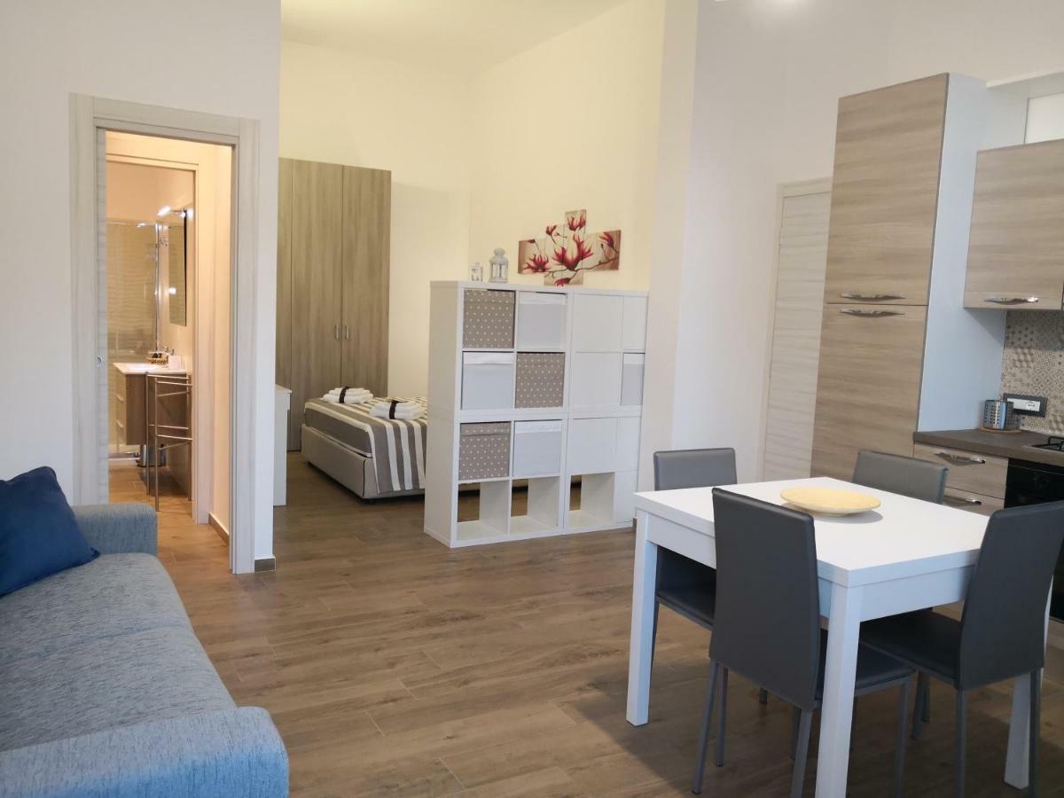 Отель Tiny House Naxos Джардини-Наксос Экстерьер фото
